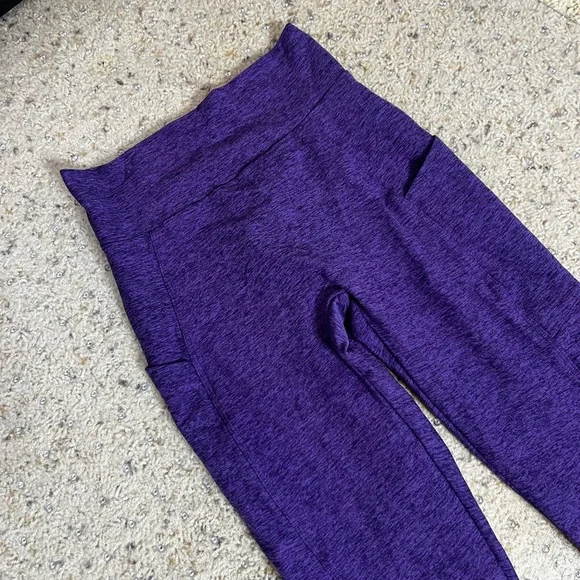 Bombshell Sportswear Leggings - Picture 3 of 6